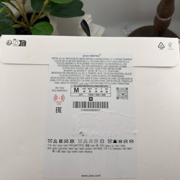 ZARA Sculptural Silver Torso Chain – Statement Body Jewelry - Picture 10 of 10